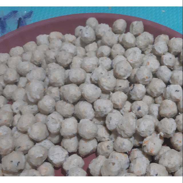 

Bakso Ayam Lohwa / Bakso Ayam + Sayur