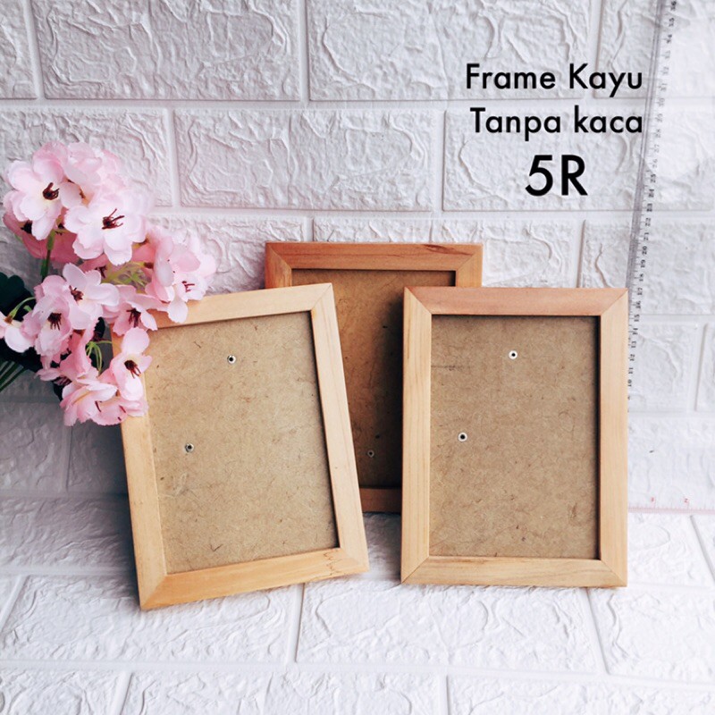 Pigura Kayu / Frame Figura 5R Tanpa Kaca