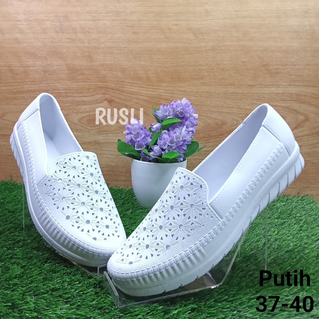 (COD) Sepatu Slip On Putih Karet Wanita Medis Perawat ATT SLP 04