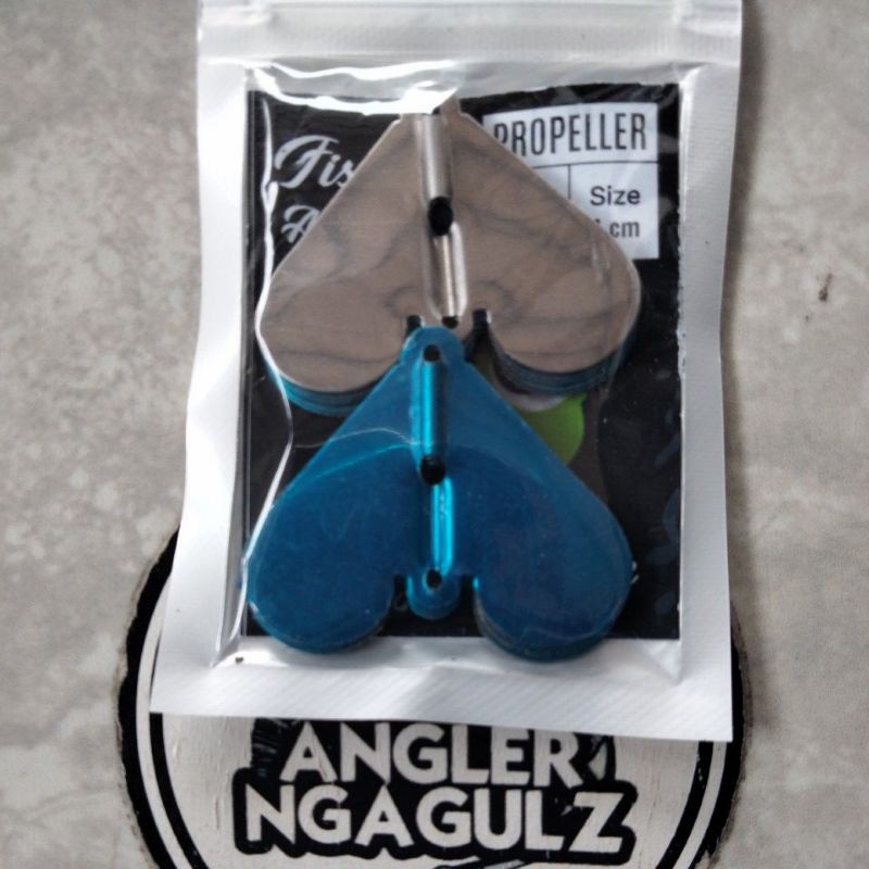 propeller buzzbait 4 cm
