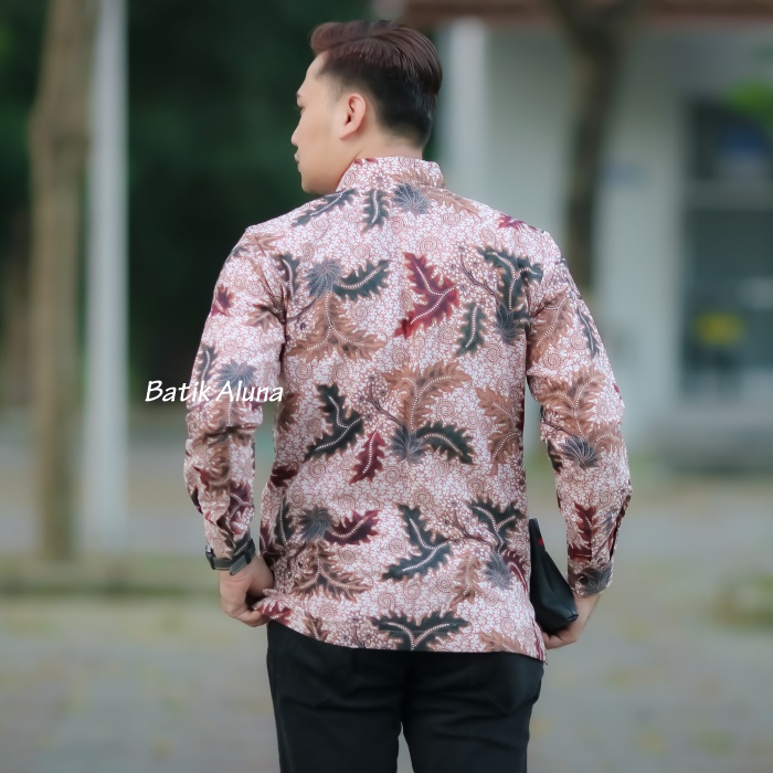 Kemeja Baju Batik Pria Lengan Panjang Baju Atasan Kemeja Batik Pria Lengan Panjang Premium Jumbo Batik Cowok Cowo modern slimfit Slim fit Mega Mendung Priamega Mendung Pria Seno Joyo Tuban Pekalongan Lamongan Palembang Berkualitas Dewananda BATIK ALUNA