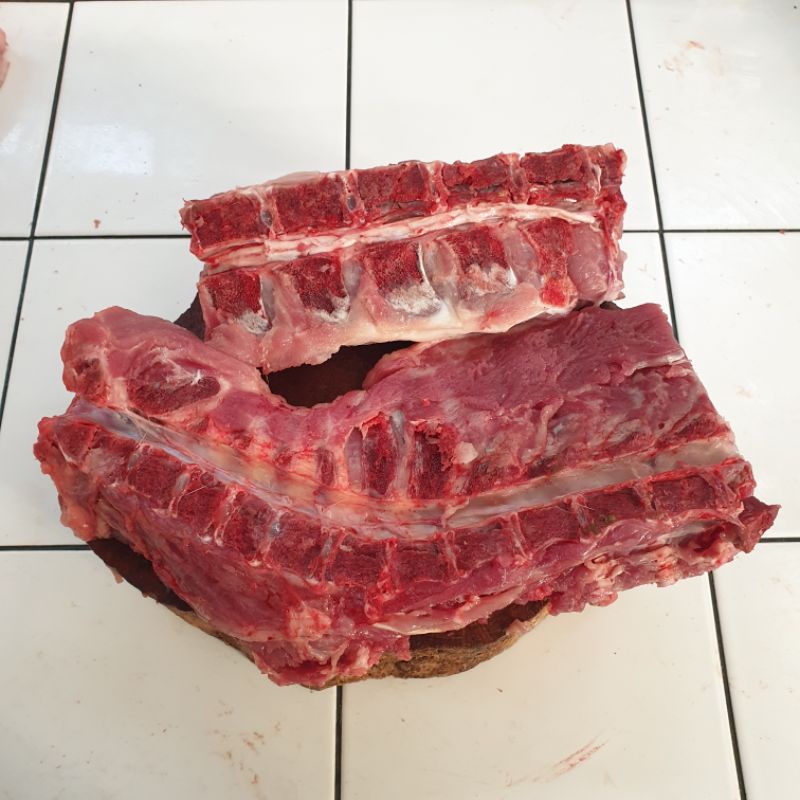 

Tulang Punggung Babi Bakut Karbonat Pork Backbone Loin Sop Soup Kaldu