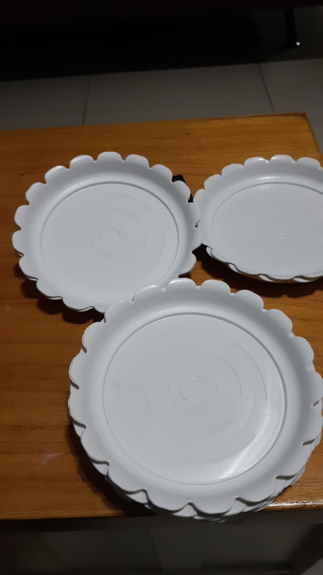 Tatakan Pot Bunga Kembang Tawon No 20