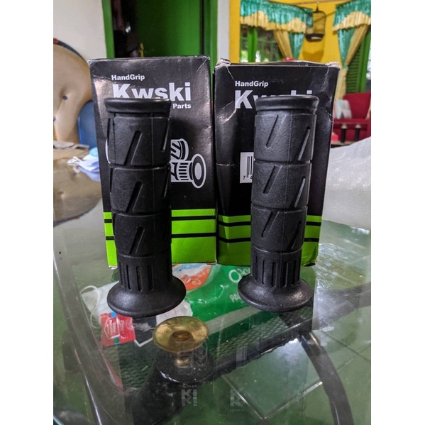 Handgrip Set KAZE KWSKI Grip saring gas KAze Universal harga sepasang kiri kanan MURAH