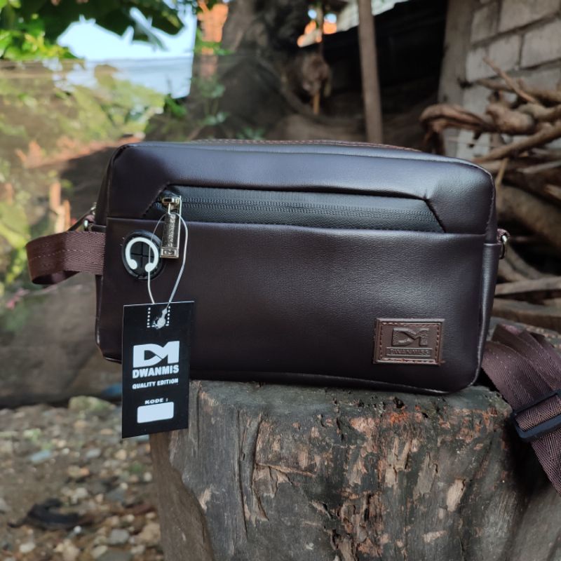 Hand Bag Pria Original DM30 | Dompet Tangan Kulit Sintetis Spesial Coklat | Coluth Best Model 2023