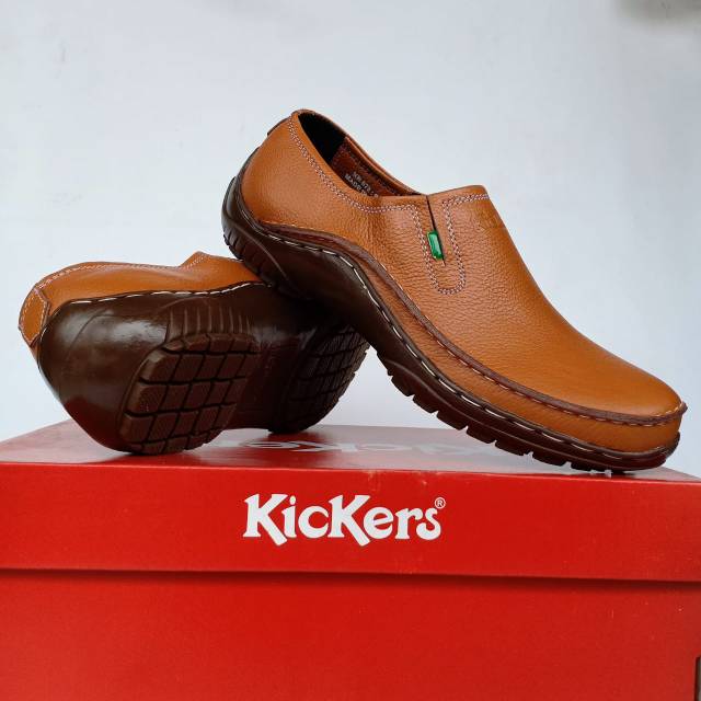 Sepatu Kulit Pria Kickers Slip On