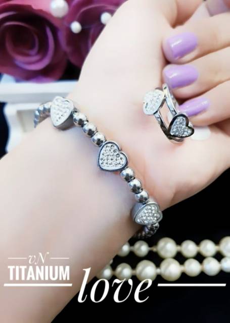 Titanium set perhiasan 1804k