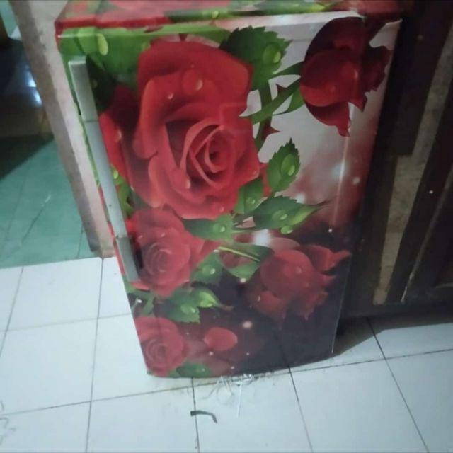 Stiker Kulkas Mawar Merah