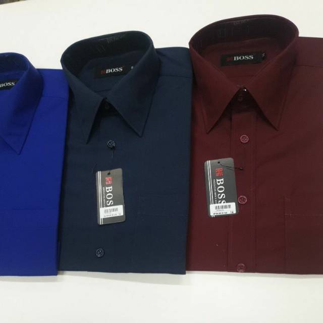 Kemeja Lengan Pendek BOSS warna TUA