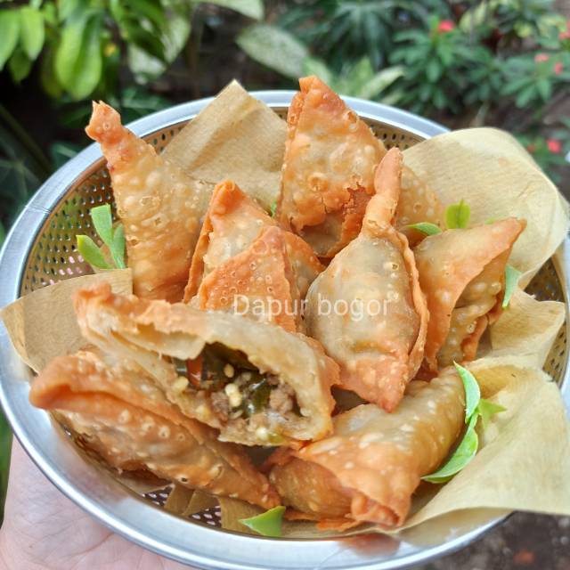 

Sambosa daging Frozen