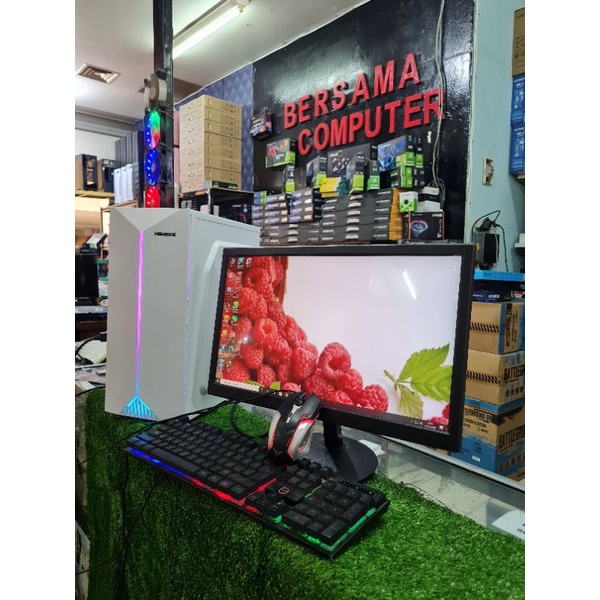 PC gaming core i7 7700 gen 7 ram 16 gb ddr 4 monitor 19 in siap pakai