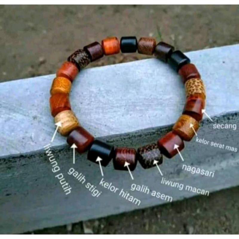 gelang gabungan 8 kayu galih asem galih kelor hitam galih nagasari setigi liwung galih kelor emas
