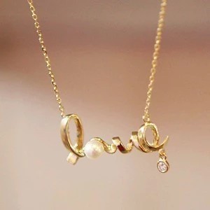 Aksesori Wanita Kalung Leontin Love SIlver Gold Kalung Fashion Love - Kalung Wanita Dewasa Bahan Alloy SALE