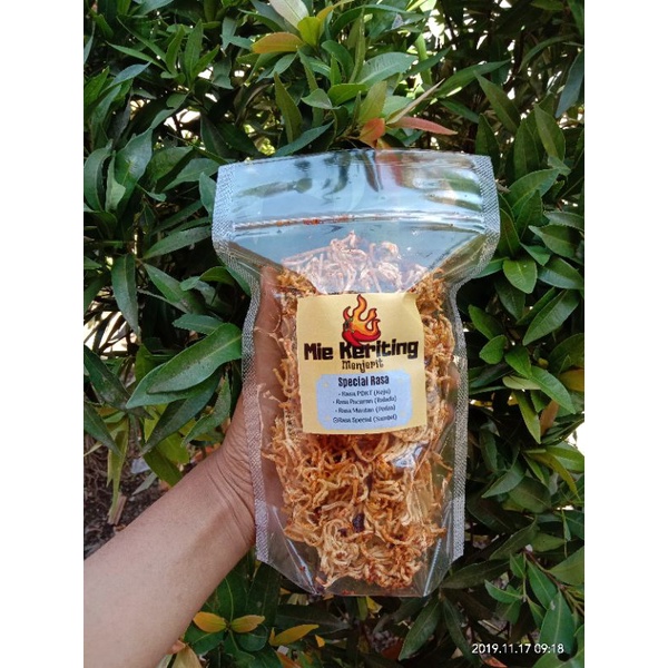 

Mie Keriting Menjerit Enak dan Bikin Nagih