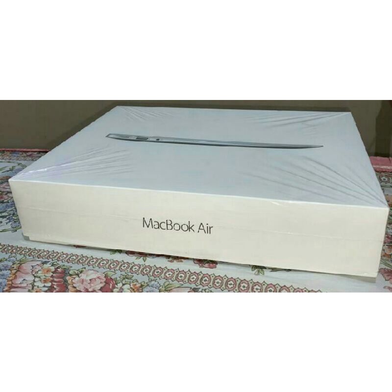 MacBook Air 256GB 2019 ( second )
