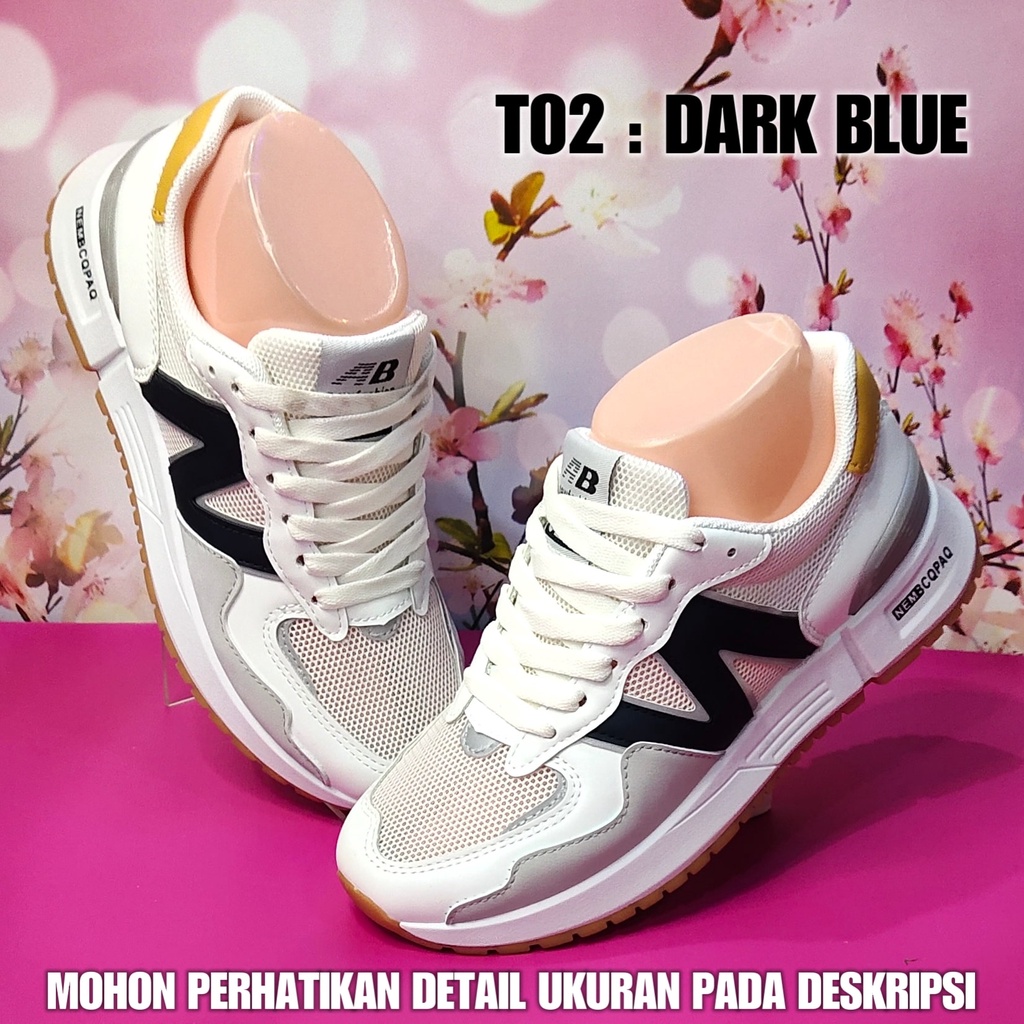 Sepatu Olahraga Perempuan T02 / C81 Sneakers Cewek Korea SPTSW