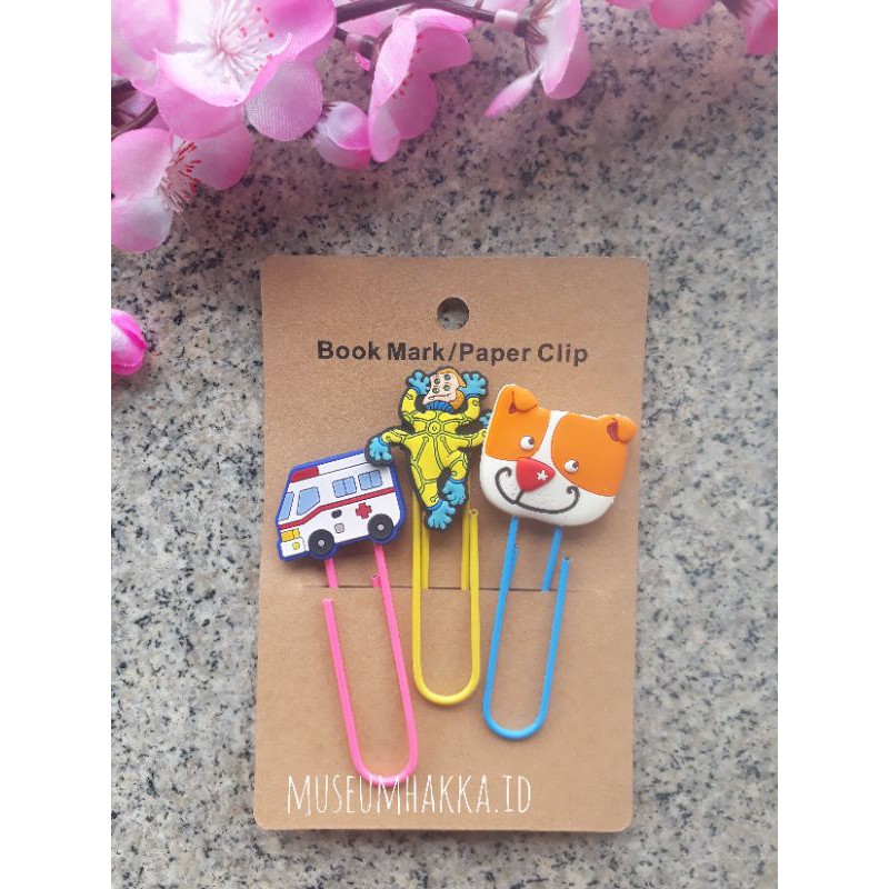 

Cartoon Paper Clip / Book Mark / Klip Kertas