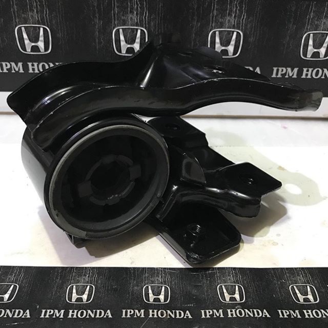 51395 / 51396 SWA / T0A Bos Bush Bushing Lower Arm Depan Honda CRV GEN 3 RE RE1 RE3 2007 2008 2009 2010 2011 2012 GEN 4 RM RM1 RM3 Prestige 2013 2014 2015 2016 2017