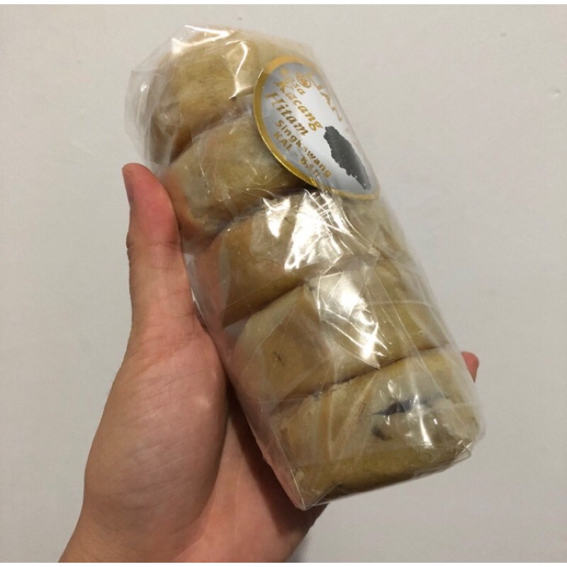 KUE PIA HALAL Lian Fat ASLI Singkawang kacang hitam