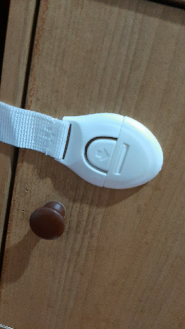 Alat Pengaman Laci Lemari Kulkas Dll