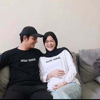 MYSTIQUE.ID-BAJU KAOS COUPLE SETOR TUNAI&amp;TARIK TUNAI T-SHIRT LUCU DAN AESTHETIC