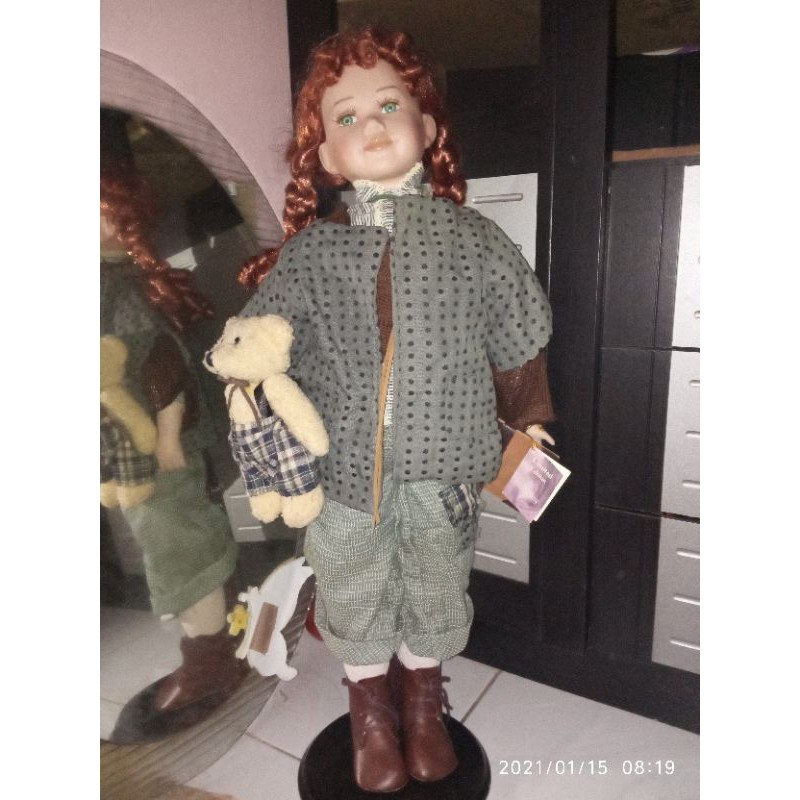 Boneka Porcelain limited Edition