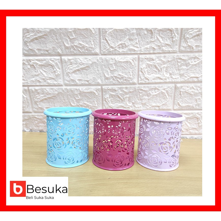 

PENSTAND BESI BULAT MOTIF BUNGA B278