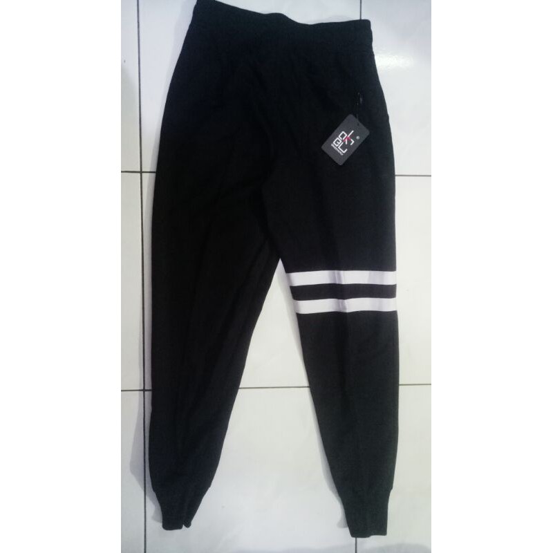 New With Tag Celana Training Olahraga Pria Wanita Bawahan Casual Joger Jogger Karet Preloved