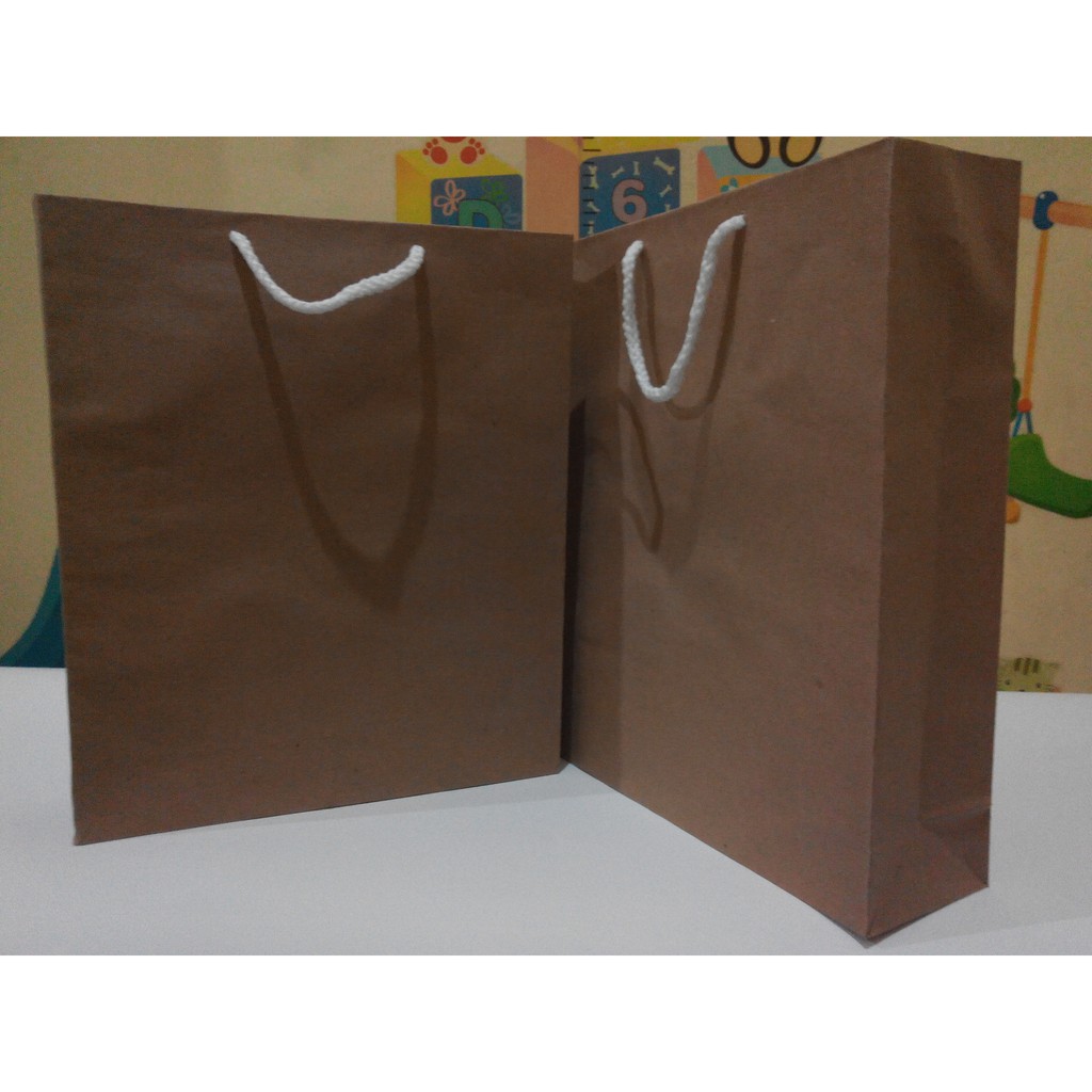Jual Paper bag Kraft coklat medium (22x7x27cm) Indonesia|Shopee Indonesia