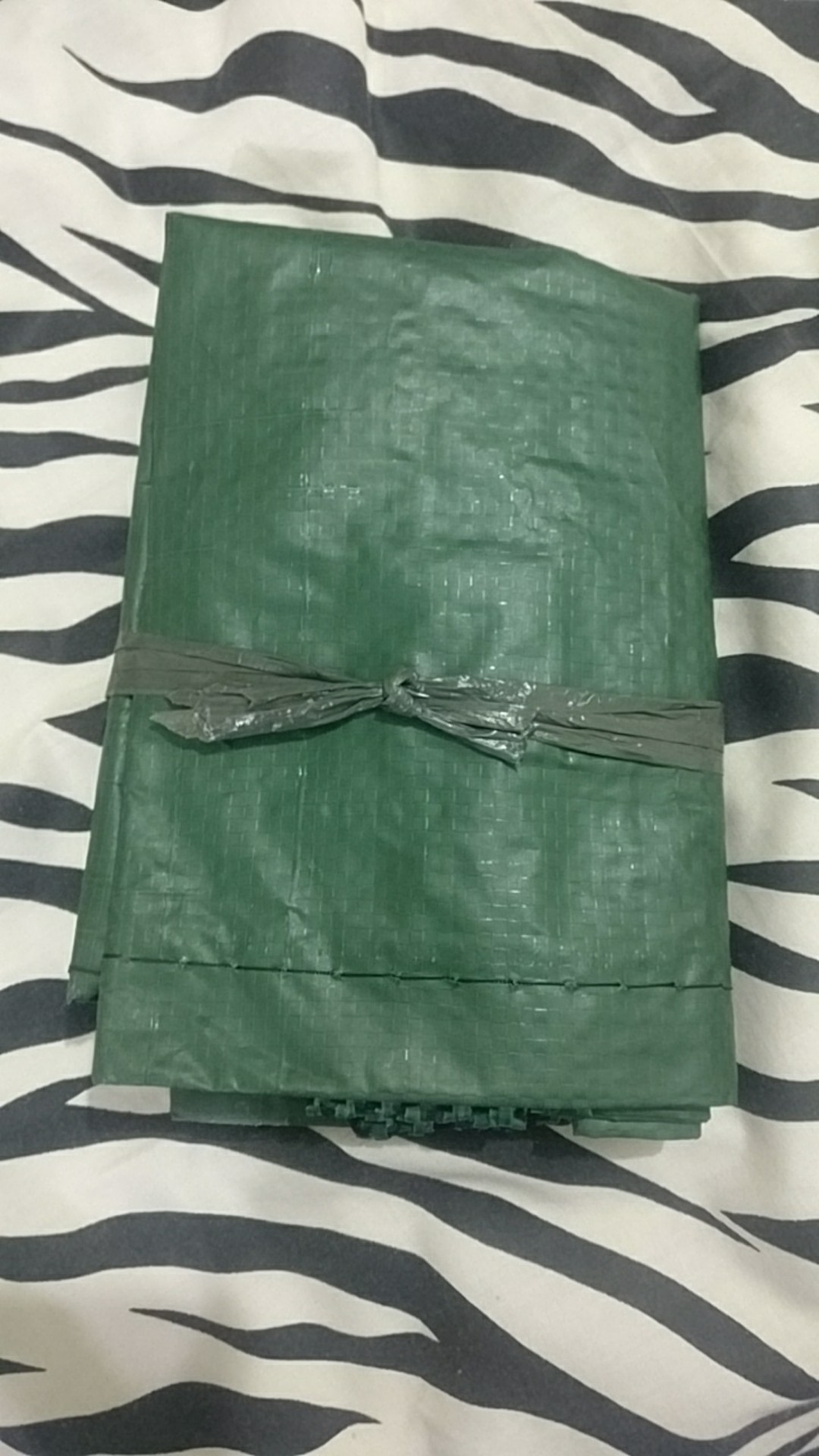 Planter Bag Ukuran 30 Liter (diameter 34cm Tinggi 33cm)