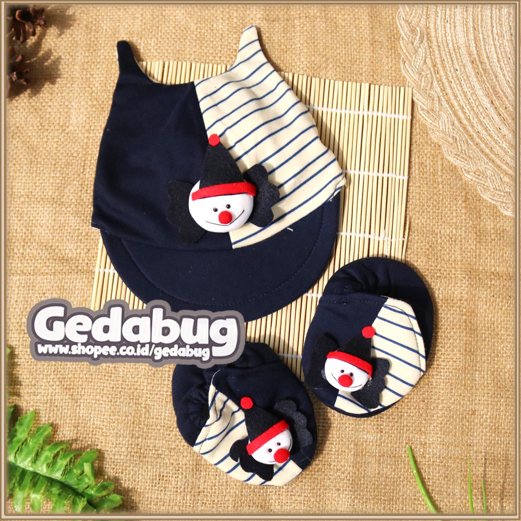 Topi Bayi Set Care / Topi + Kaos Kaki Newborn Motif Lucu - gedabug