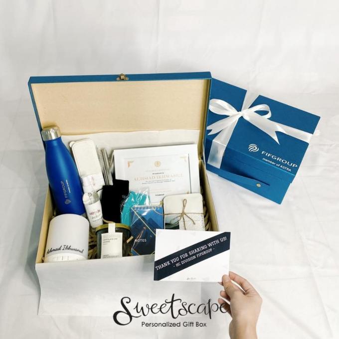 

GIFT BOX PACKAGE 258-PAKET HAMPERS 258 - CORPORATE HAMPERS - KADO UNIK DSG54546WE