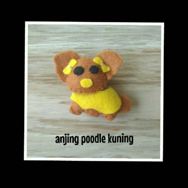 Gantungan Kunci Magnet Kulkas Pita Flanel Anjing Poodle