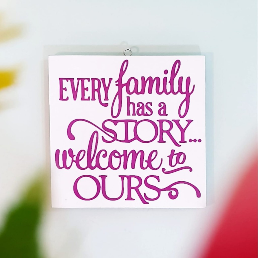 Hiasan Pajangan Dinding Walldecor Poster Kayu every family Warna Ungu Dekorasi Rumah Minimalis