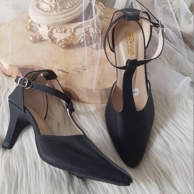 BUY 1 GET 1 FREE heels croco lancip panjang gelabg kaki tali kaki pesta party heels basic simple