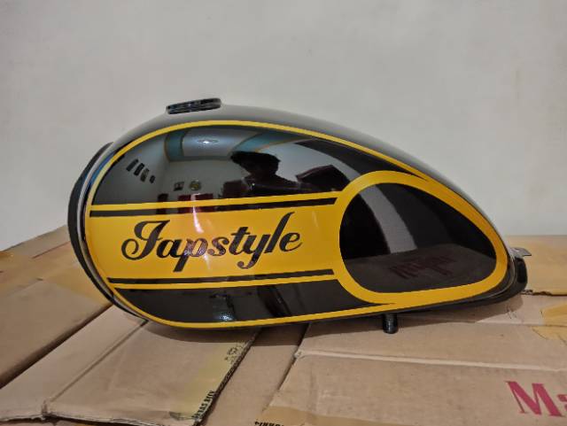 Tangki japstyle Triumph tebal