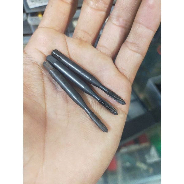 tap.handtap tap mesin M3,5X0,6 yamawa