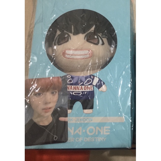 Park Jihoon wanna one doll + official photocard
