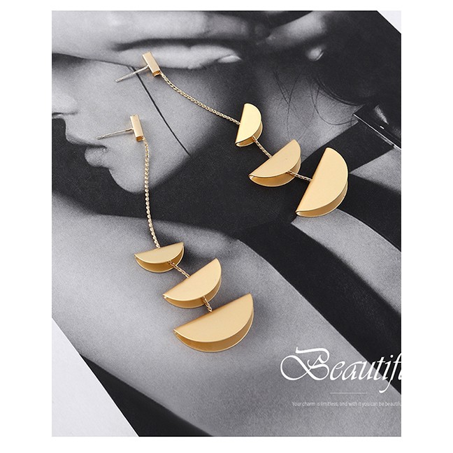 LRC Anting Tusuk Fashion Golden Gold-plated Fringed Geometric Earrings Y63210