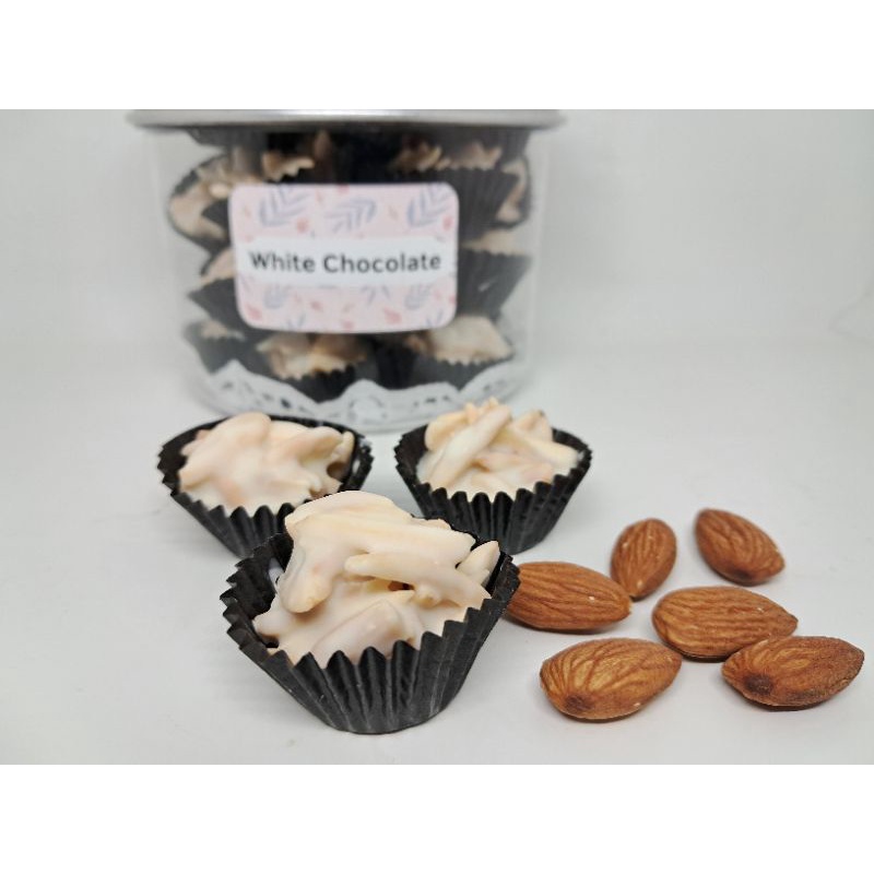 

Almond Cluster Varian White Chocolate (200gr) Cemilan Sehat