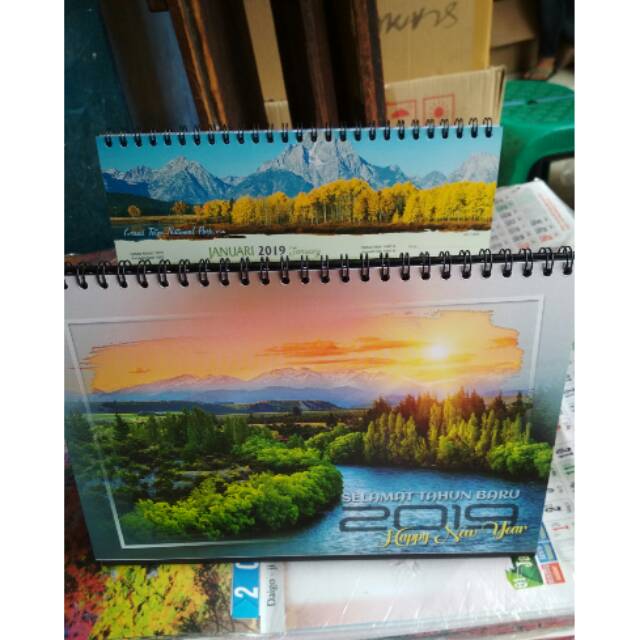 

Kalender meja jumbo 2019