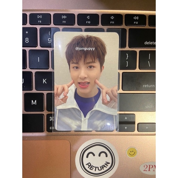 photocard junghwan tusmel (booked)