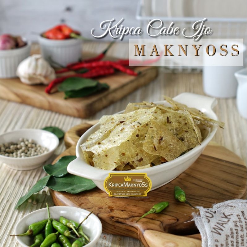 

MaknyoSs Keripik kaca 100gr