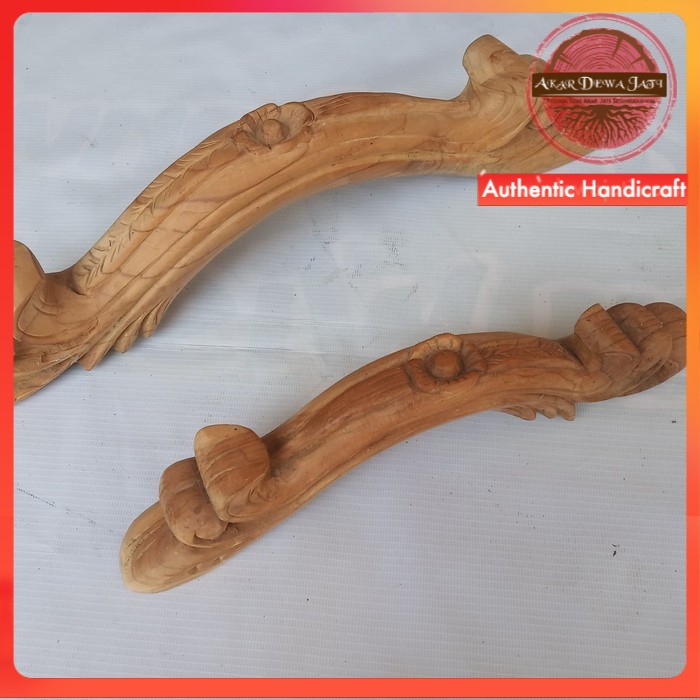 Handle atau pegangan Pintu Kayu Jati Ukir