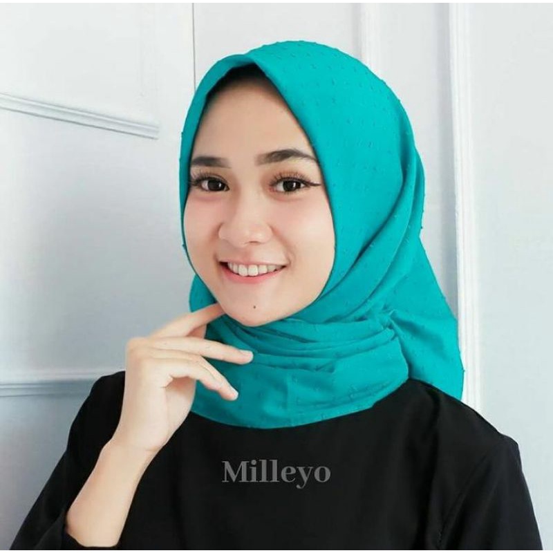 Jilbab segiempat maxmara /jilbab segiempat satin silk/ jilbab segiempat motif /Segiempat motif katun