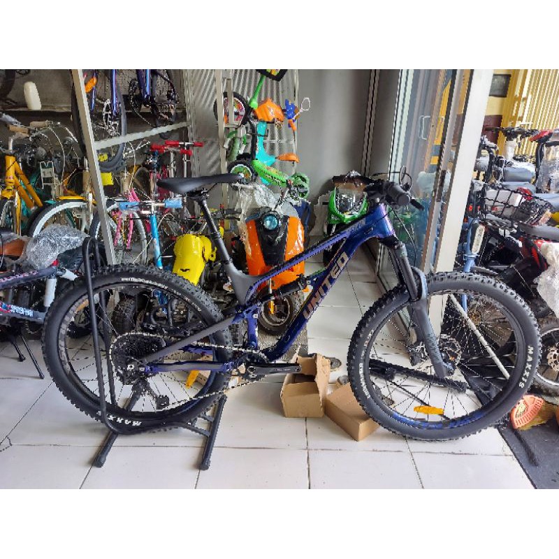 sepeda mtb 27.5 inch United Epsilon T5.1