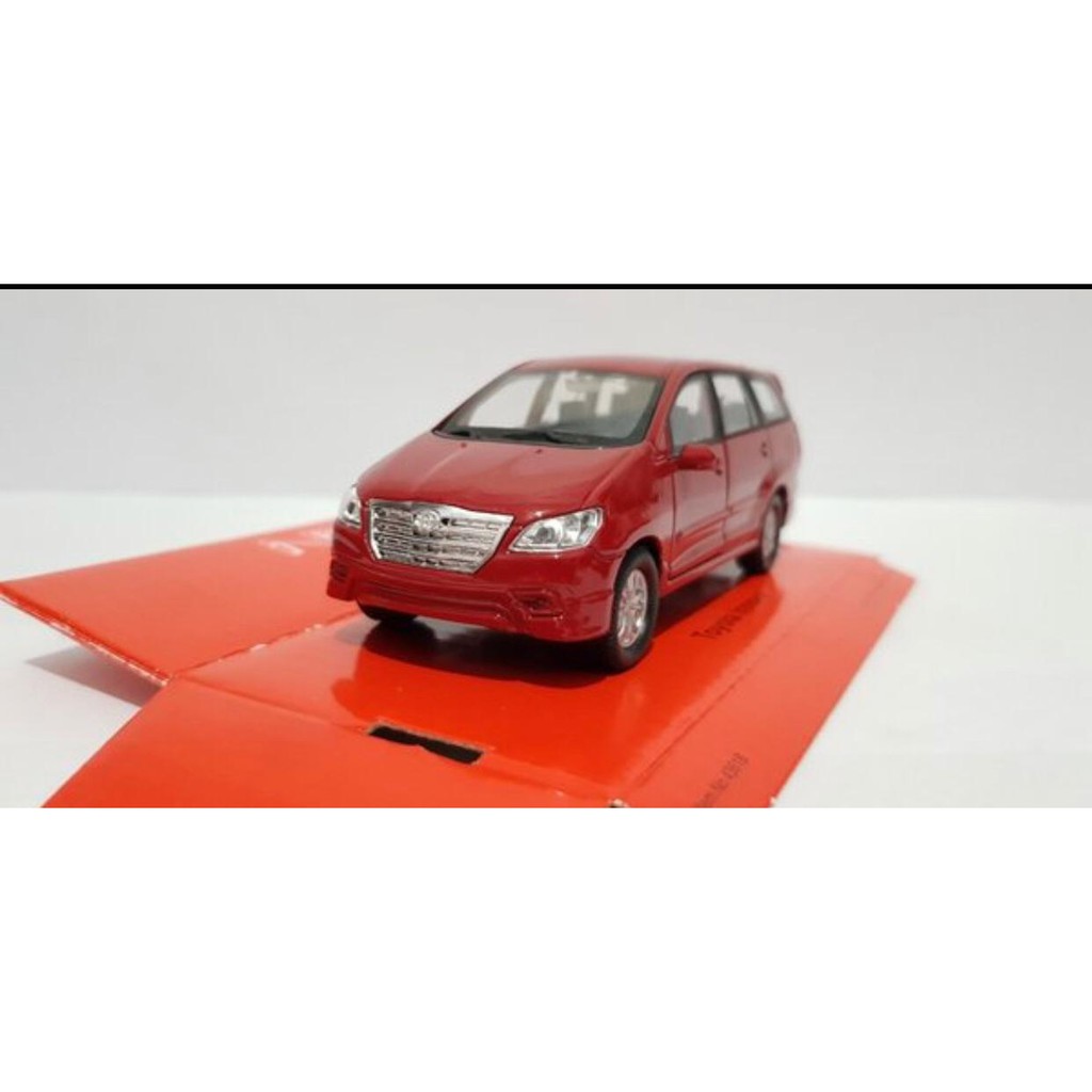 Diecast welly nex toyota kijang innova