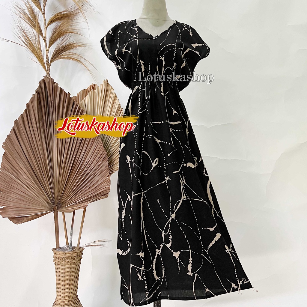 Dress Manohara Bali Panjang Mawar-Retak hitam