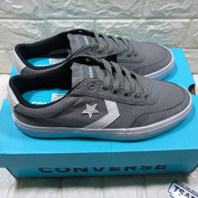 Converse courtlandt mason grey