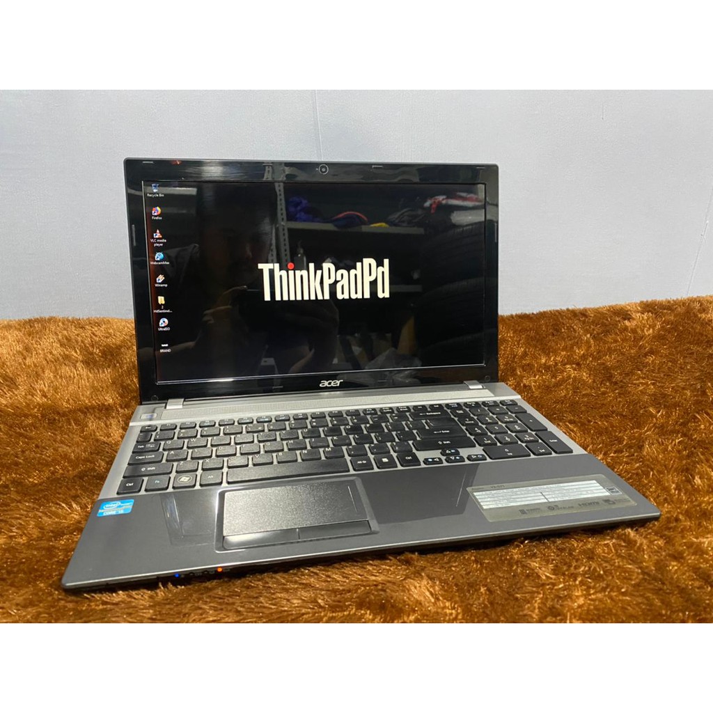 Laptop Desian Acer Aspire V3 571 Core i5 Murah